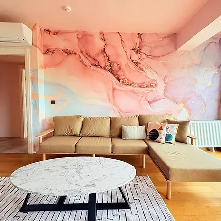 One Bedroom In Taksim Square Gorgeous View شقة *